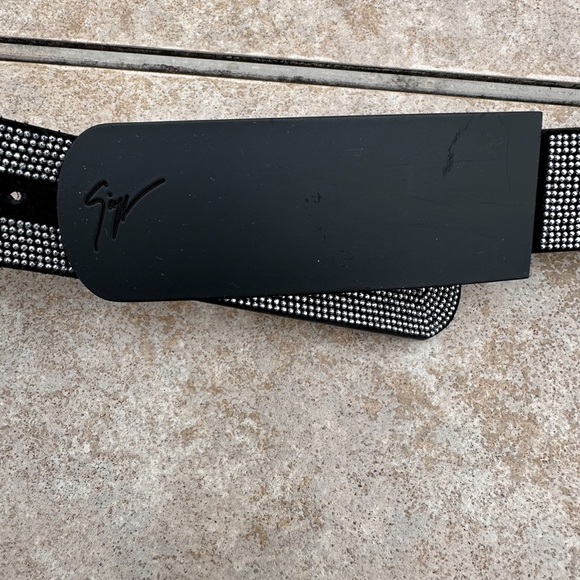 Giuseppe Zanotti studded leather belt silver w black buckle - Picture 6 of 16